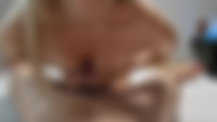 RedMosX/A girl in white socks got a lot of sperm on her pretty face.mp4